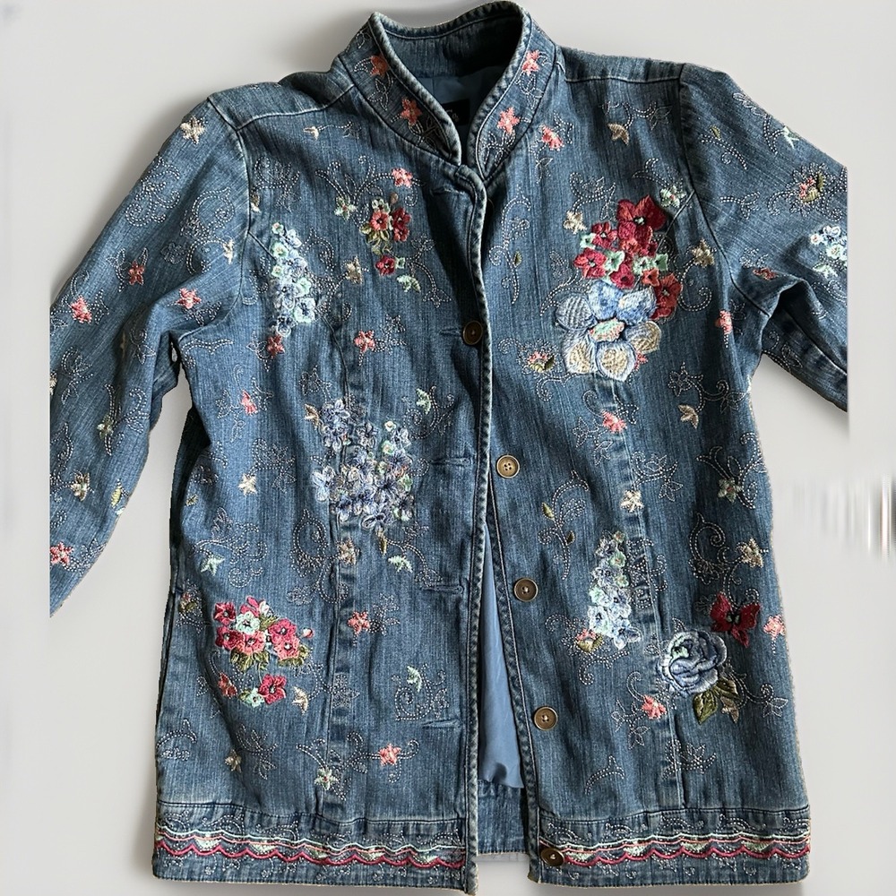 Denim & Co Denim Floral Jacket Womens Small Blue Pink Embroidered Boho Cottage